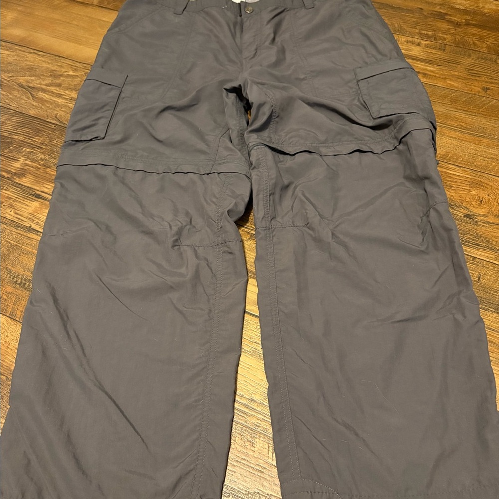 Women’s REI Zip Off Pants to Shorts sz. 16